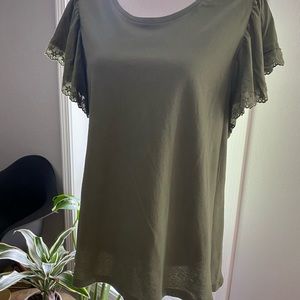 TIME & TRUE - NWOT Army Green Blouse